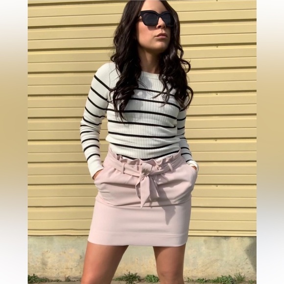 NWT Express Pale Pastel Pink tie belt Paper Bag Mini Skirt sz small - Picture 1 of 7